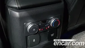 Ford Explorer, 2022 — миниатюра 18