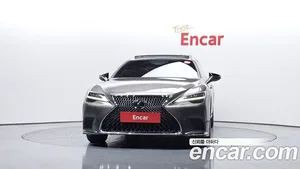 Lexus LS, 2021 — миниатюра 3