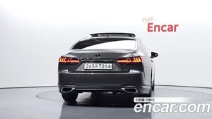 Lexus LS, 2021 — миниатюра 4