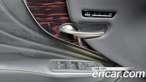 Lexus LS, 2021 — миниатюра 18