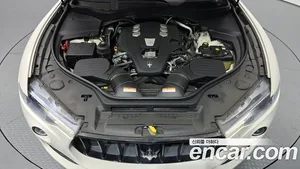 Maserati Levante, 2017 — миниатюра 6