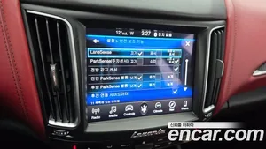 Maserati Levante, 2017 — миниатюра 18
