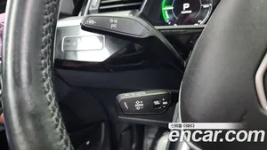 Audi e-tron, 2021 — миниатюра 17
