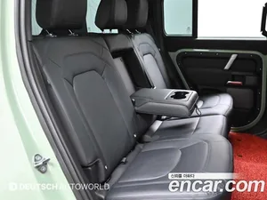 Land Rover Defender, 2023 — миниатюра 12
