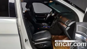 Ford Explorer, 2016 — миниатюра 11