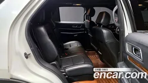 Ford Explorer, 2016 — миниатюра 12