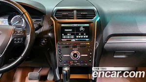 Ford Explorer, 2016 — миниатюра 14