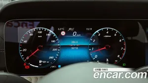 Mercedes-Benz E-Class, 2021 — миниатюра 8