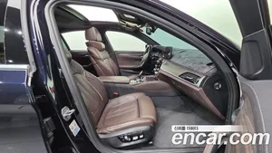 BMW 5-Series, 2020 — миниатюра 10