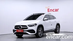 Mercedes-Benz GLA-Class, 2022 — миниатюра 1