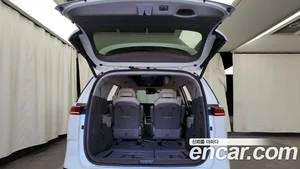 Kia Carnival, 2021 — миниатюра 20
