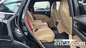 Porsche Cayenne, 2021 — миниатюра 12
