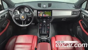 Porsche Macan, 2023 — миниатюра 7