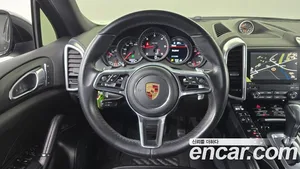 Porsche Cayenne, 2017 — миниатюра 13