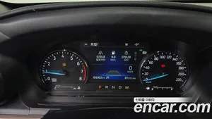 Ford Explorer, 2020 — миниатюра 8