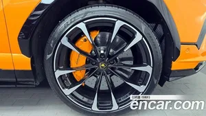 Lamborghini Urus, 2024 — миниатюра 5