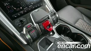 Lamborghini Urus, 2024 — миниатюра 9