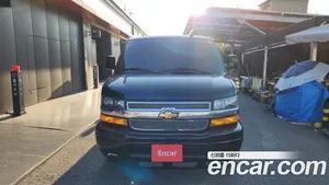 Chevrolet Express Van, 2024 — миниатюра 3
