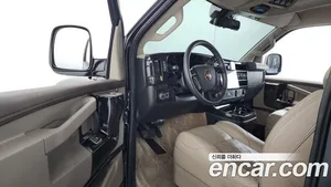 Chevrolet Express Van, 2024 — миниатюра 10