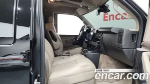 Chevrolet Express Van, 2024 — миниатюра 11