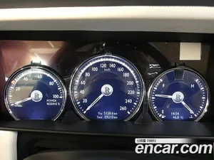Rolls-Royce Cullinan, 2023 — миниатюра 7