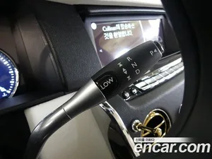 Rolls-Royce Cullinan, 2023 — миниатюра 8