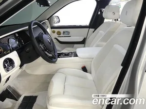 Rolls-Royce Cullinan, 2023 — миниатюра 10