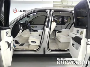 Rolls-Royce Cullinan, 2023 — миниатюра 17