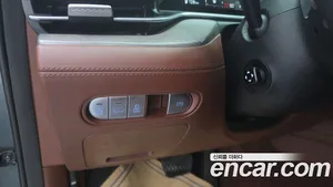 Genesis G90, 2022 — миниатюра 17