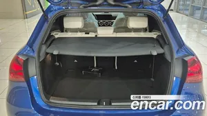 Mercedes-Benz A-Class, 2024 — миниатюра 18