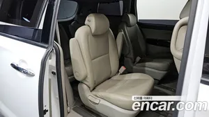 Kia Carnival, 2018 — миниатюра 12
