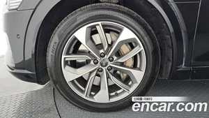 Audi e-tron, 2021 — миниатюра 5