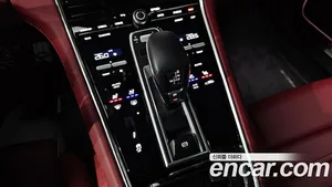 Porsche Panamera, 2023 — миниатюра 9