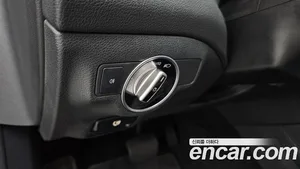 Mercedes-Benz GLA-Class, 2015 — миниатюра 17