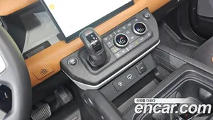 Land Rover Defender, 2024 — миниатюра 8