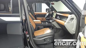 Land Rover Defender, 2024 — миниатюра 10