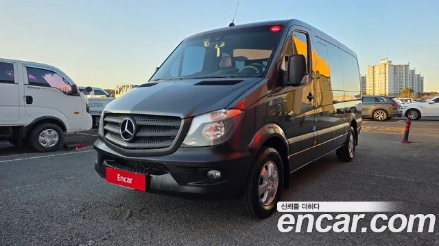 Mercedes-Benz Sprinter, 2017 — фото автомобиля из Кореи