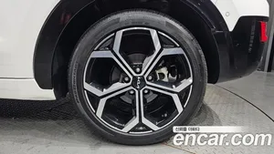 Kia Niro, 2022 — миниатюра 5