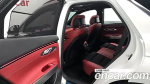 Genesis GV70, 2024 — миниатюра 12