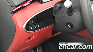 Genesis GV70, 2024 — миниатюра 16