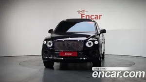 Bentley Bentayga, 2022 — миниатюра 2