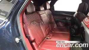 Bentley Bentayga, 2022 — миниатюра 11