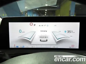 Kia EV6, 2022 — миниатюра 9