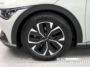 Kia EV6, 2022 — миниатюра 20