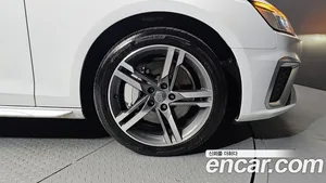 Audi A4, 2021 — миниатюра 5