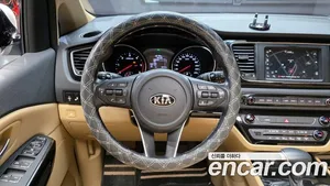 Kia Carnival, 2018 — миниатюра 13