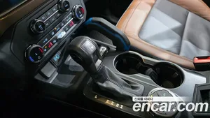 Ford Bronco, 2022 — миниатюра 9