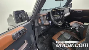 Ford Bronco, 2022 — миниатюра 11