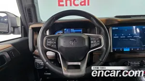 Ford Bronco, 2022 — миниатюра 14