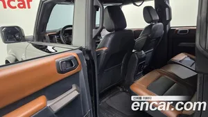 Ford Bronco, 2022 — миниатюра 18